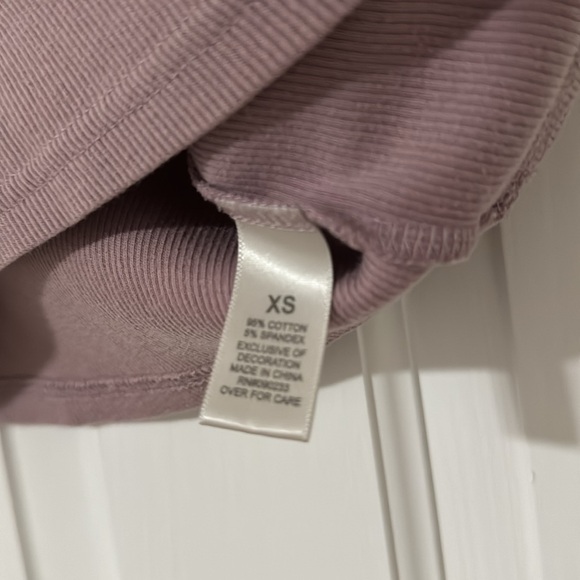 NWOT Playboy Embroidered Crop Top - Picture 4 of 4